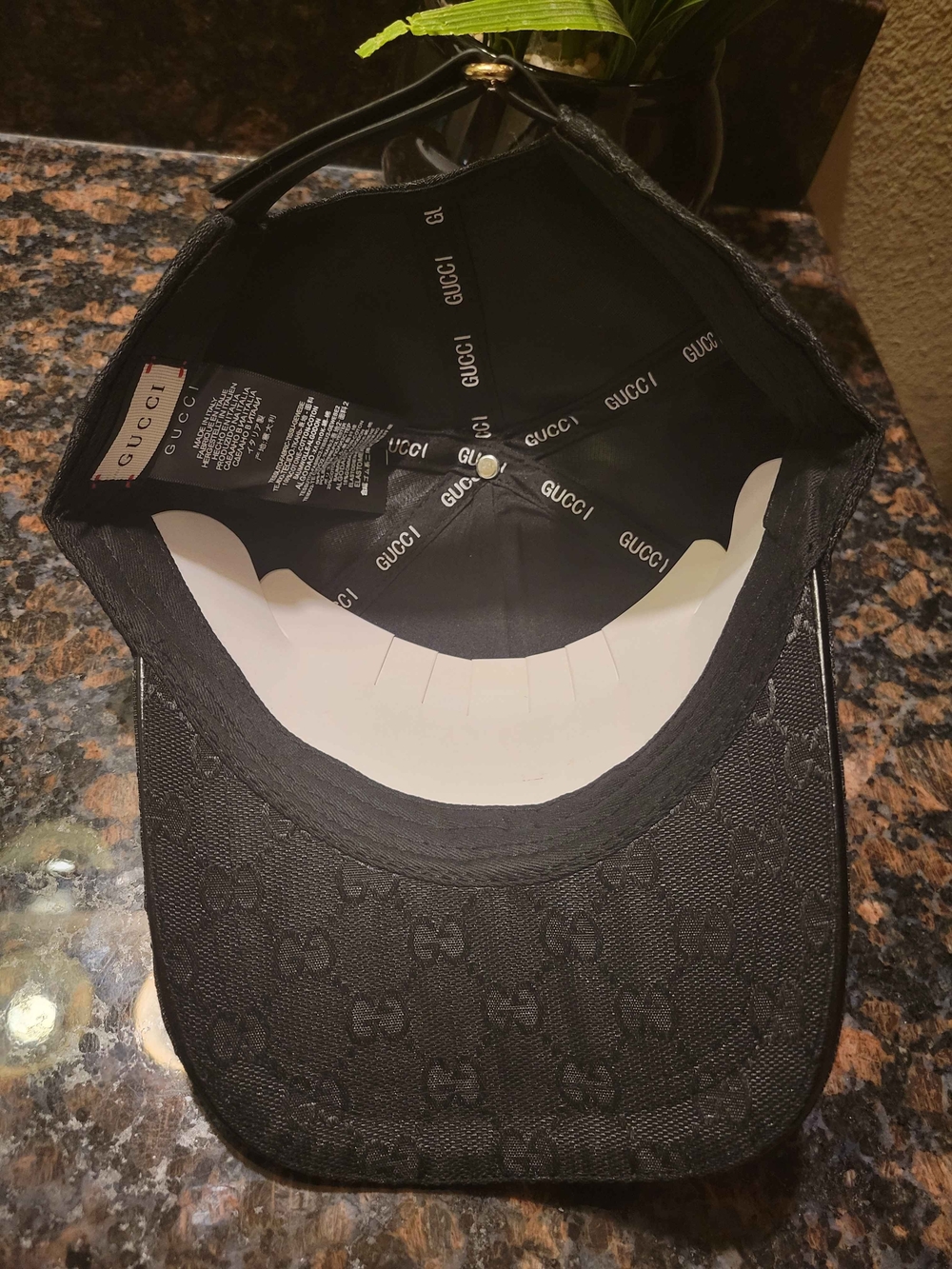 Gucci Monogram Black Baseball Cap with Signature Web Stripe - Black - Picture 6 of 9